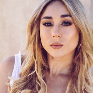 Meet your Posher, Jayme rae